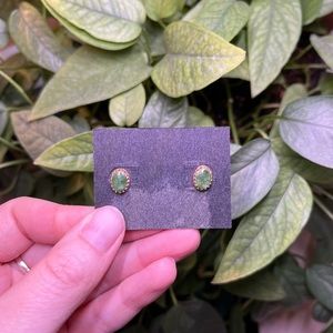 Vintage 14k gold earrings with backs